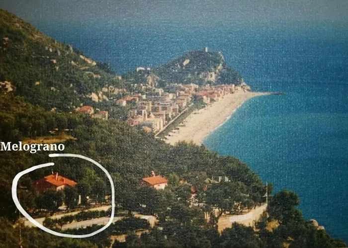 Casa Melograno Finale Ligure