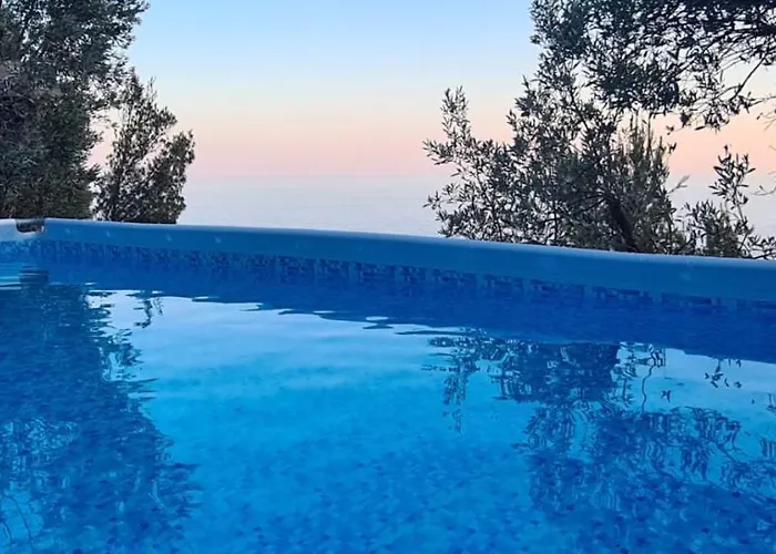 Semesterbostad Casa Melograno Finale Ligure