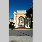 Casa Melograno Сasa de vacaciones Finale Ligure