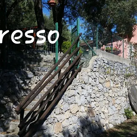 Casa Melograno Сasa de vacaciones Finale Ligure