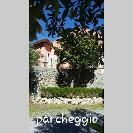 Casa Melograno Holiday home Finale Ligure