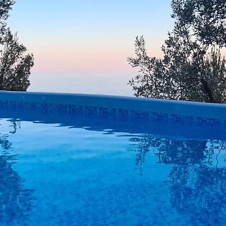 度假居 Casa Melograno 菲纳莱利古雷